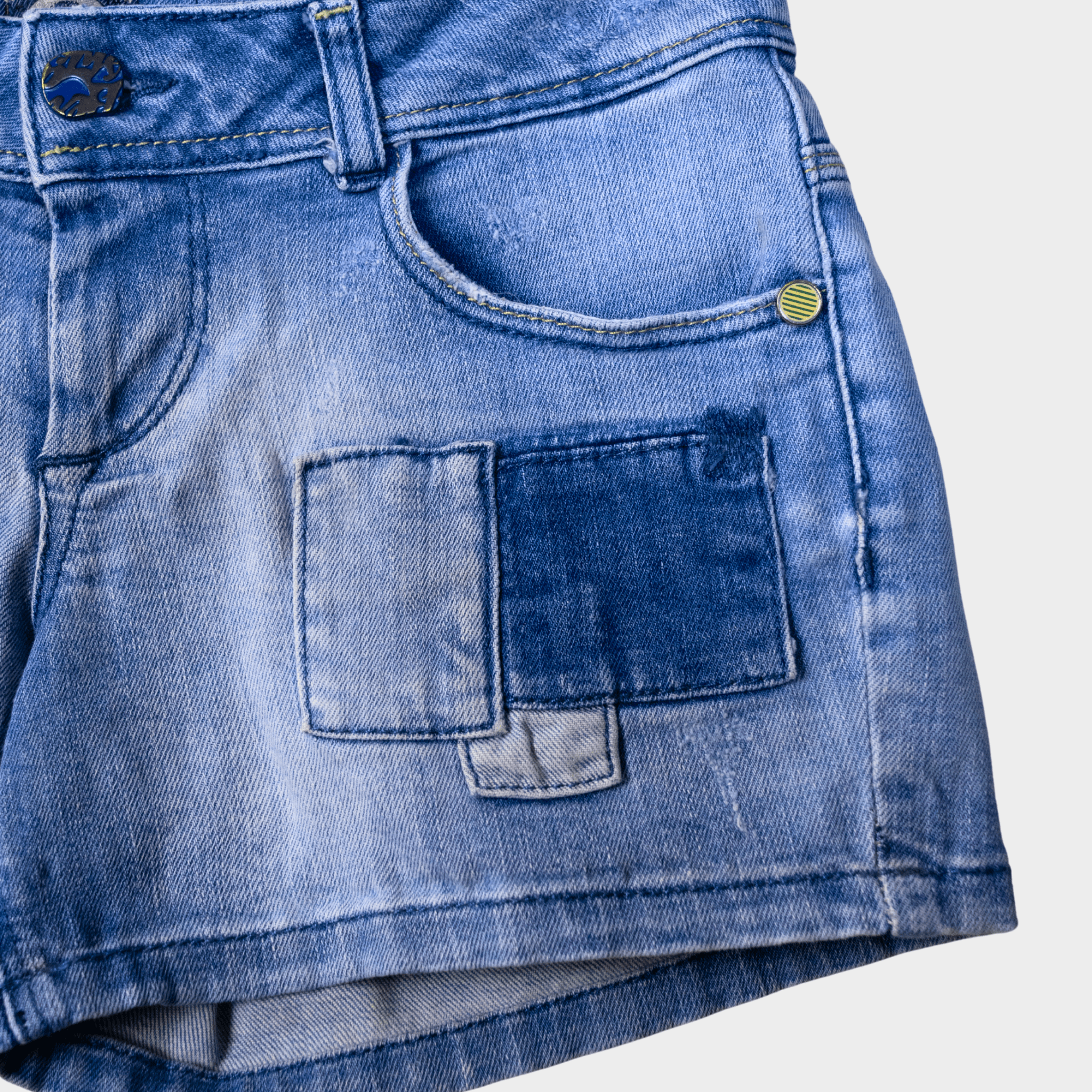 Short denim parches | Bershka - Imagen 2