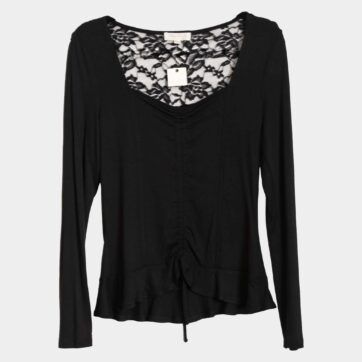 Blusa encaje escote fruncido