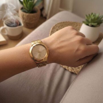 Reloj Swatch Irony dorado