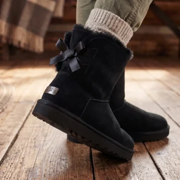 Botas UGG Bailey Bow placa de metal
